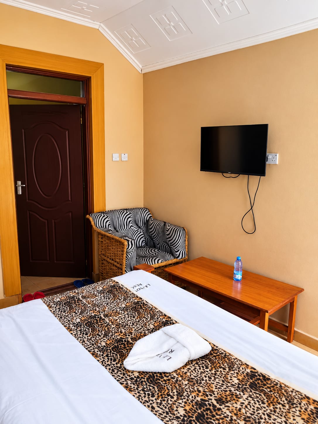RESORT & Accommodation standard étage room